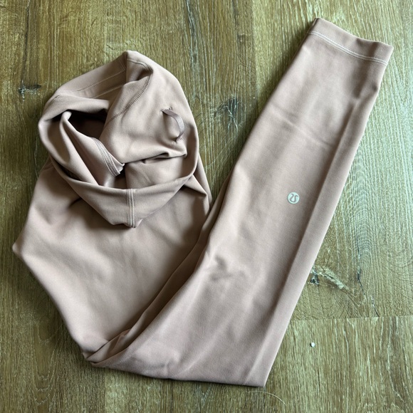 Lululemon Wunder Train High-Rise Tight 25" - Picture 9 of 9